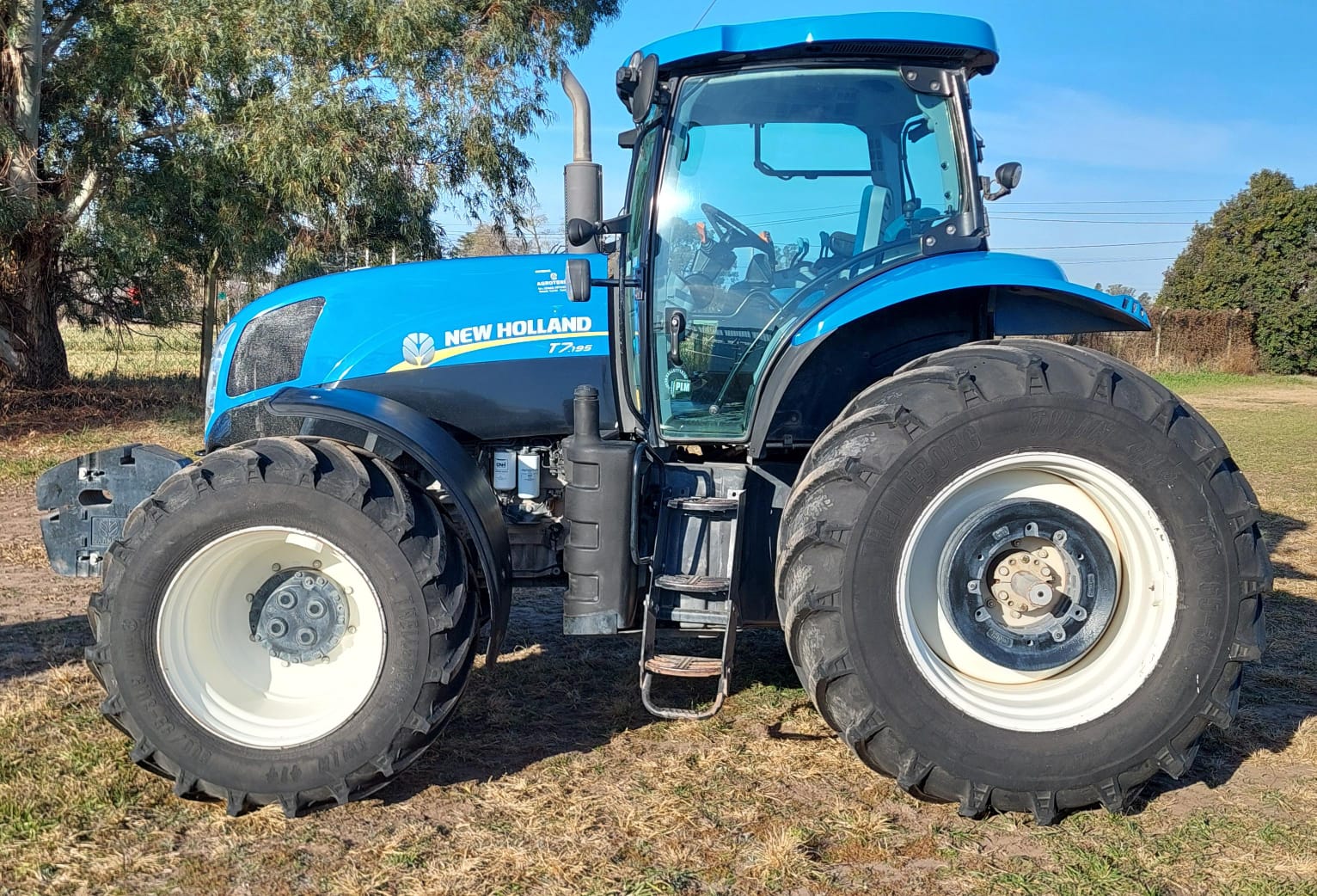 New Holland T7.195